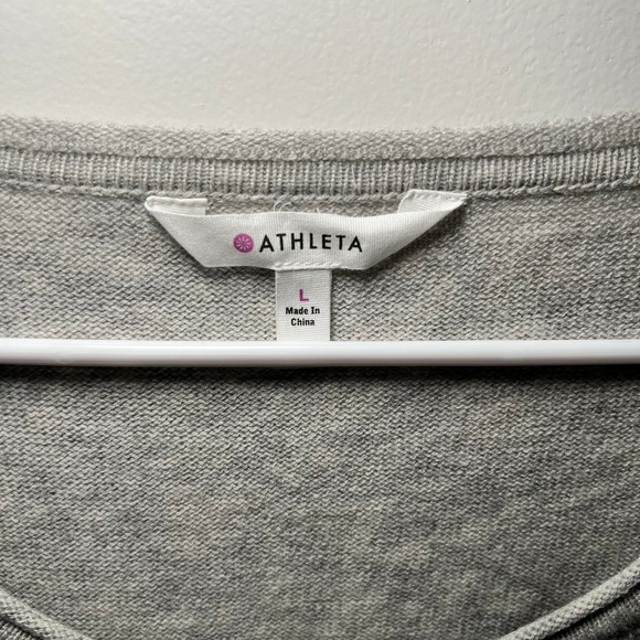Women's Athleta Wool Sweater Size L - Picture 4 of 6